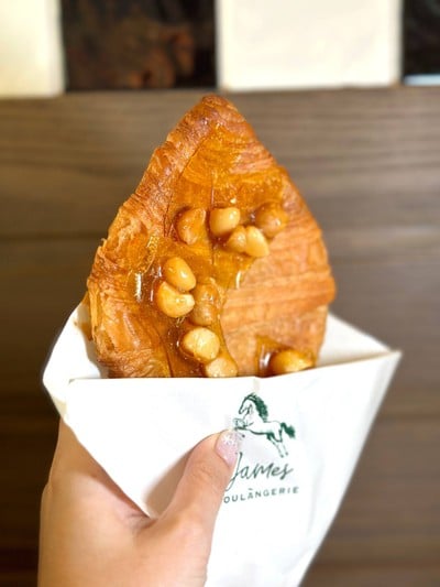 James Boulangerie พรานนก