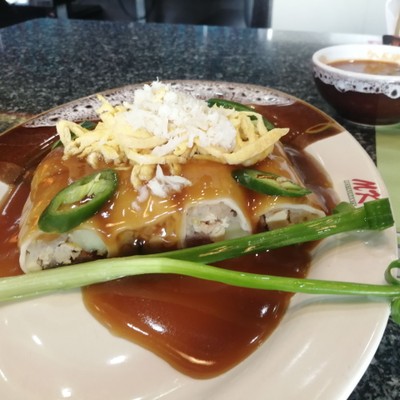 อาหาร หรือ เครื่องดื่ม