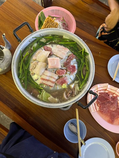 หมูกะทะ