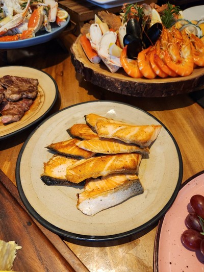 อาหาร หรือ เครื่องดื่ม