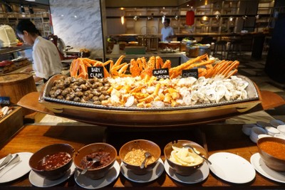 อาหาร หรือ เครื่องดื่ม