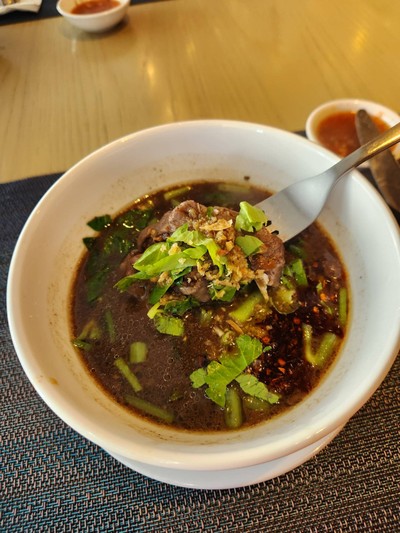 อาหาร หรือ เครื่องดื่ม