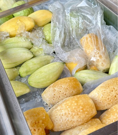 สัปปะรด (ศรีราชา)