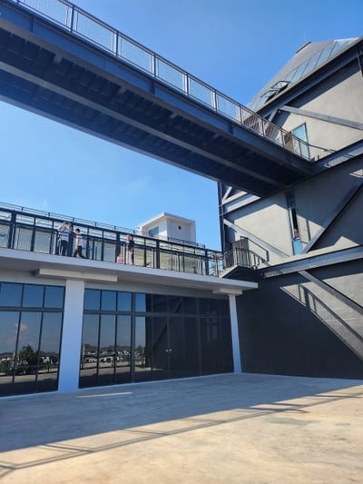 บรรยากาศ หอศิลป์ร่วมสมัยเมืองเชียงราย (CIAM)