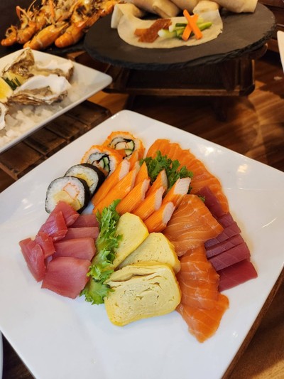 อาหาร หรือ เครื่องดื่ม