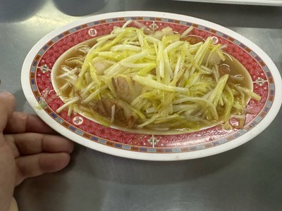 กุ้ยช่ายขาว