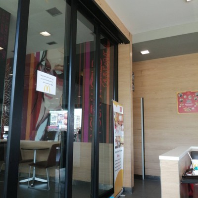 หน้าร้าน