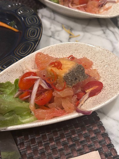 ยำส้มโอแซลม่อน