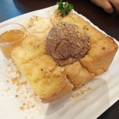 อาหาร หรือ เครื่องดื่ม