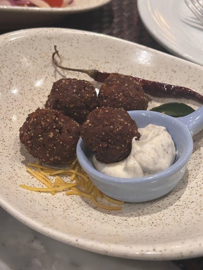 ลาบก้อนทอด