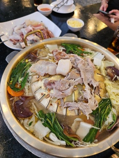 หมูทะ