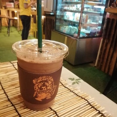 อาหาร หรือ เครื่องดื่ม