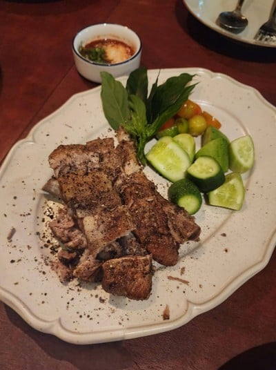 อาหาร หรือ เครื่องดื่ม