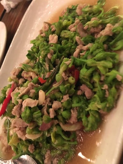 ผัดดอกขจร