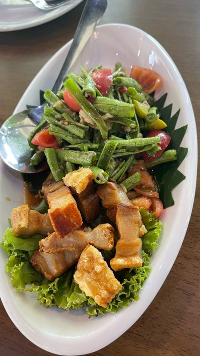 ตำถั่วหมูกรอบ