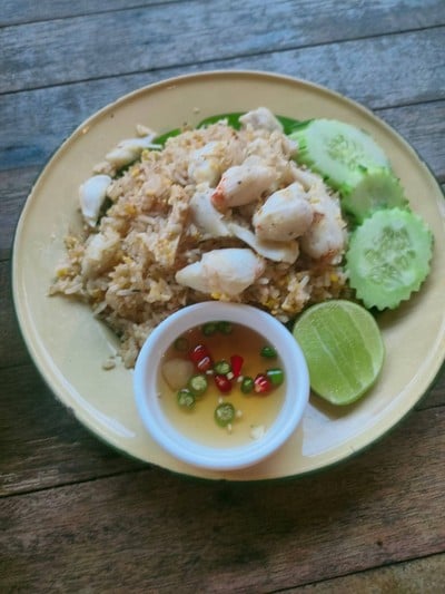 ข้าวผัดปู