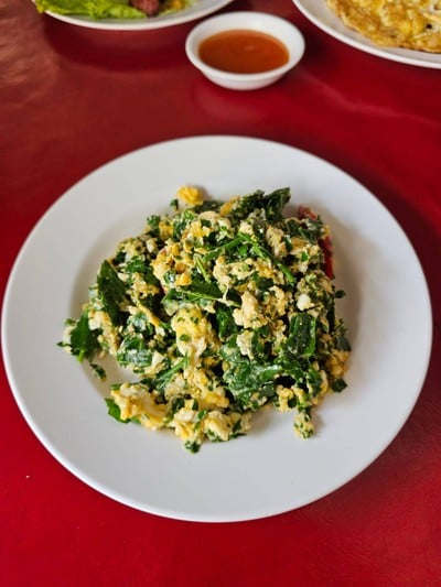 ผักเชียงดาผัดไข่