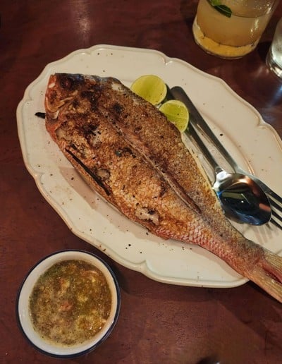 อาหาร หรือ เครื่องดื่ม