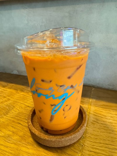 Foong specialty coffee & bar Fortune town