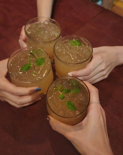 อาหาร หรือ เครื่องดื่ม