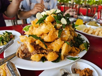 ปลาทับทิมทอดสมุนไพร