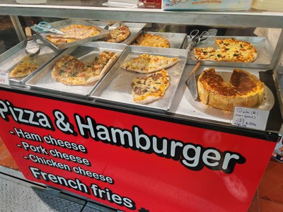 อาหาร หรือ เครื่องดื่ม