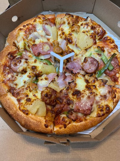 พิซซ่า ซุปเปอร์ เดอลุกซ์