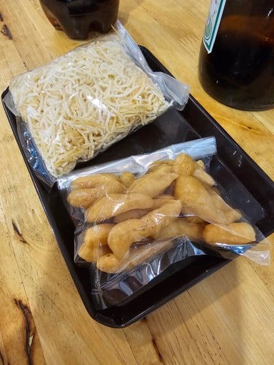 หมี่กรอบ, ปาท่องโก๋