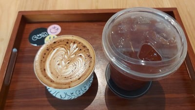 CUM Coffee เดอะออฟฟิศ ทองหล่อ