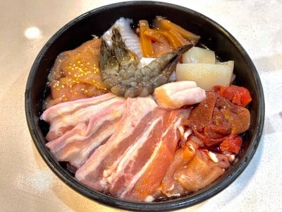 นักล่าหมูกระทะ MBK