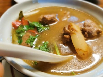 อาหาร หรือ เครื่องดื่ม