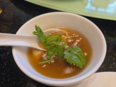 หูฉลามเนื้อปูน้ำแดง