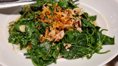 ตำลึงผัดหมูสับ