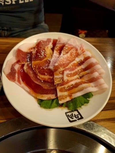 อาหาร หรือ เครื่องดื่ม