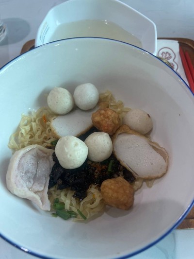 ก๋วยเตี๋ยวแห้งหมาล่า