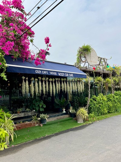 ☕️ Cozy Cafe’ House @เลียบทางด่วนทุ่งครุ