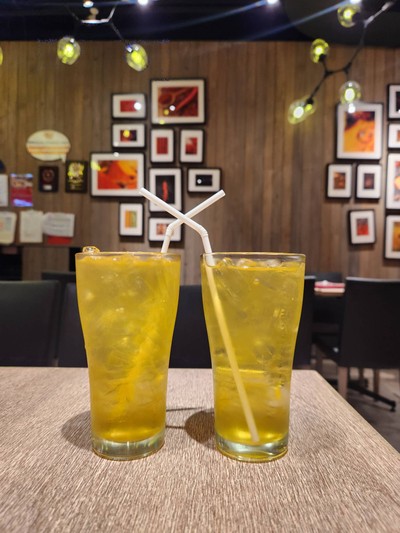 อาหาร หรือ เครื่องดื่ม