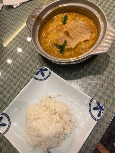 HK Style - Curry Chicken Rice