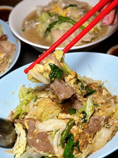 สุกี้ช้างเผือก ประตูช้างเผือก