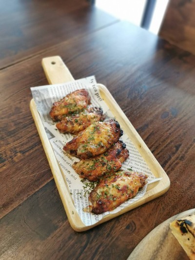 อาหาร หรือ เครื่องดื่ม