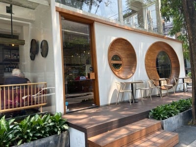Holey Artisan Bakery and café Soi Ruamrudee