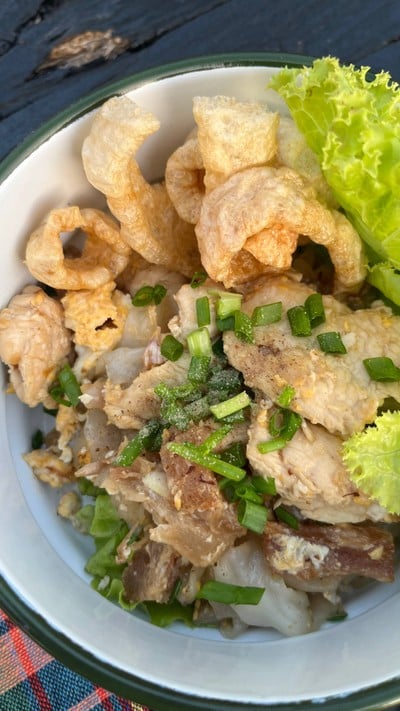 ก๋วยเตี๋ยวคั่วไก่