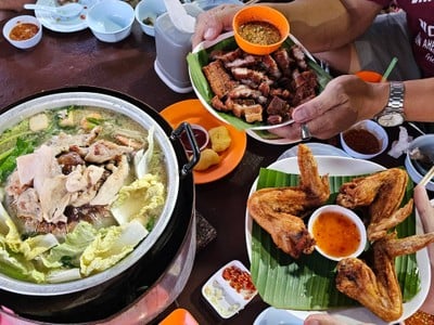 Cin Zaa หมูกระทะห้อยขา