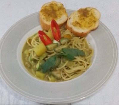 วิธีทำ สปาเก็ตตี้เขียวหวานไก่ วิธีทำ สปาเก็ตตี้เขียวหวานไก่