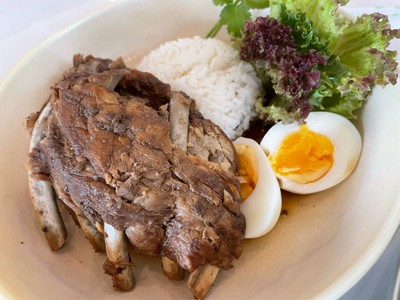 ข้าวซี่โครงหมูอบ