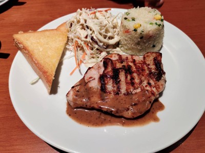 สเต็กไก่พริกไทยดำ