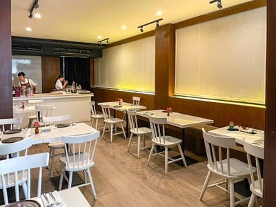 บรรยากาศ ROUX’S ROUX'S Convent Rd