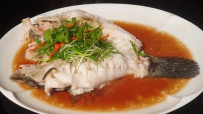 ปลาบู๋นึ่งซีอิ๊ว