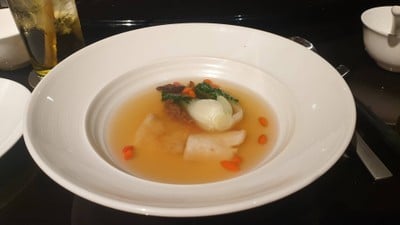 ซุปกระเพาะปลาตุ๋นเห็ดมอเรล