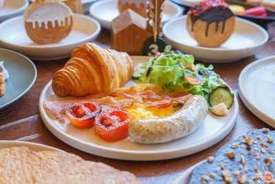 อาหาร หรือ เครื่องดื่ม